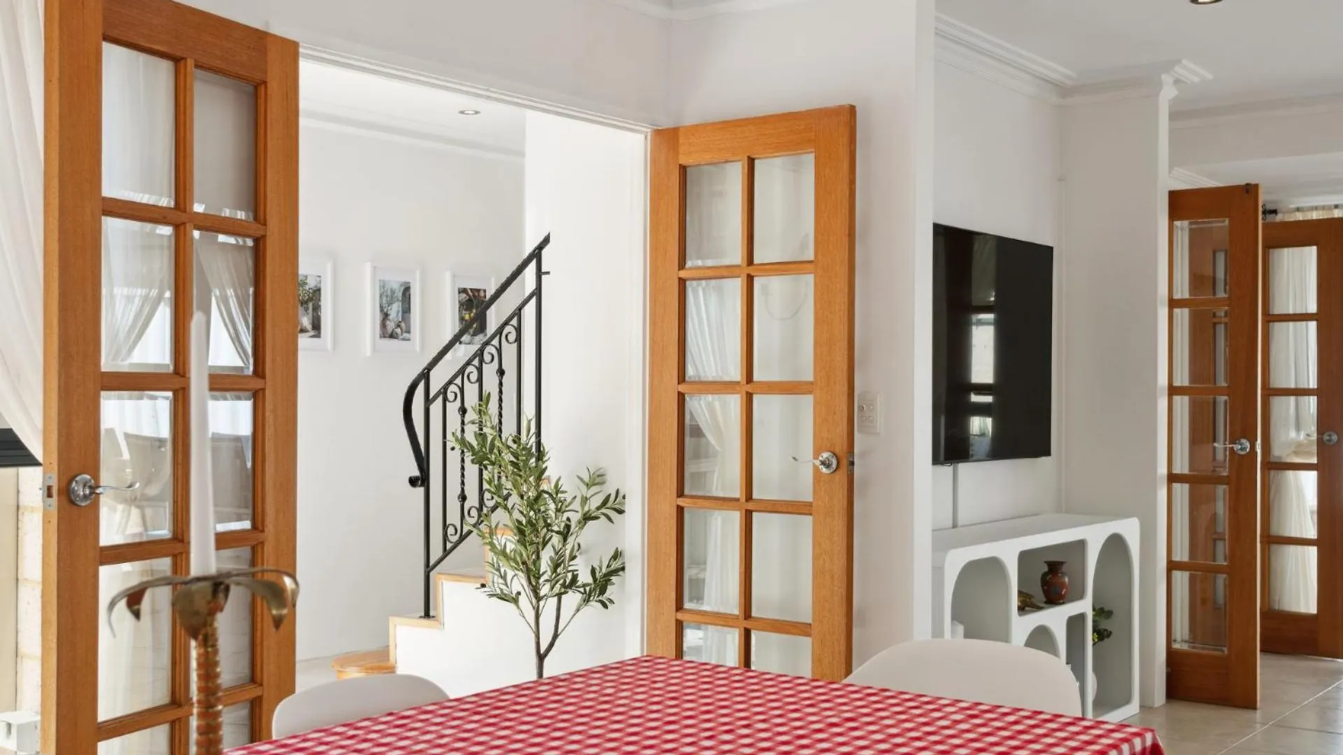 Vakantiehuis Entire Home Steps To Sorrento Beach Perth